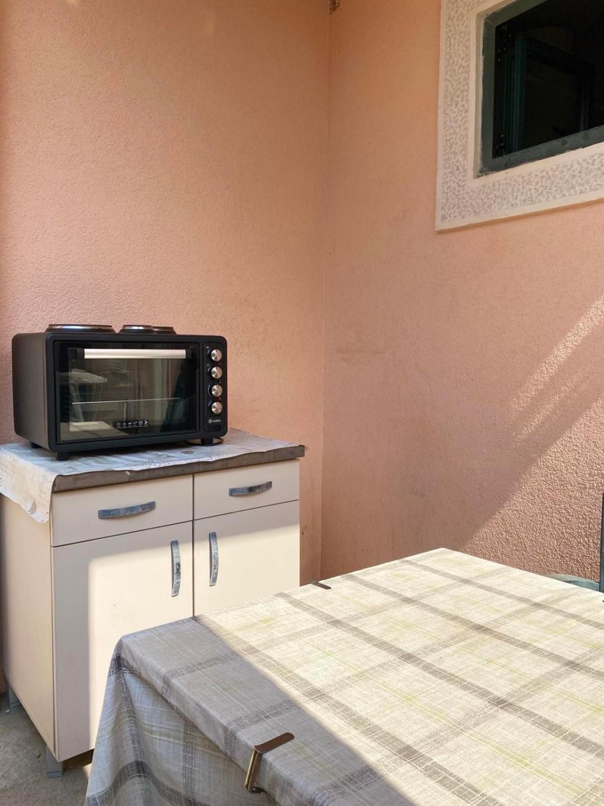 Mandarina Garden Апартаменти *