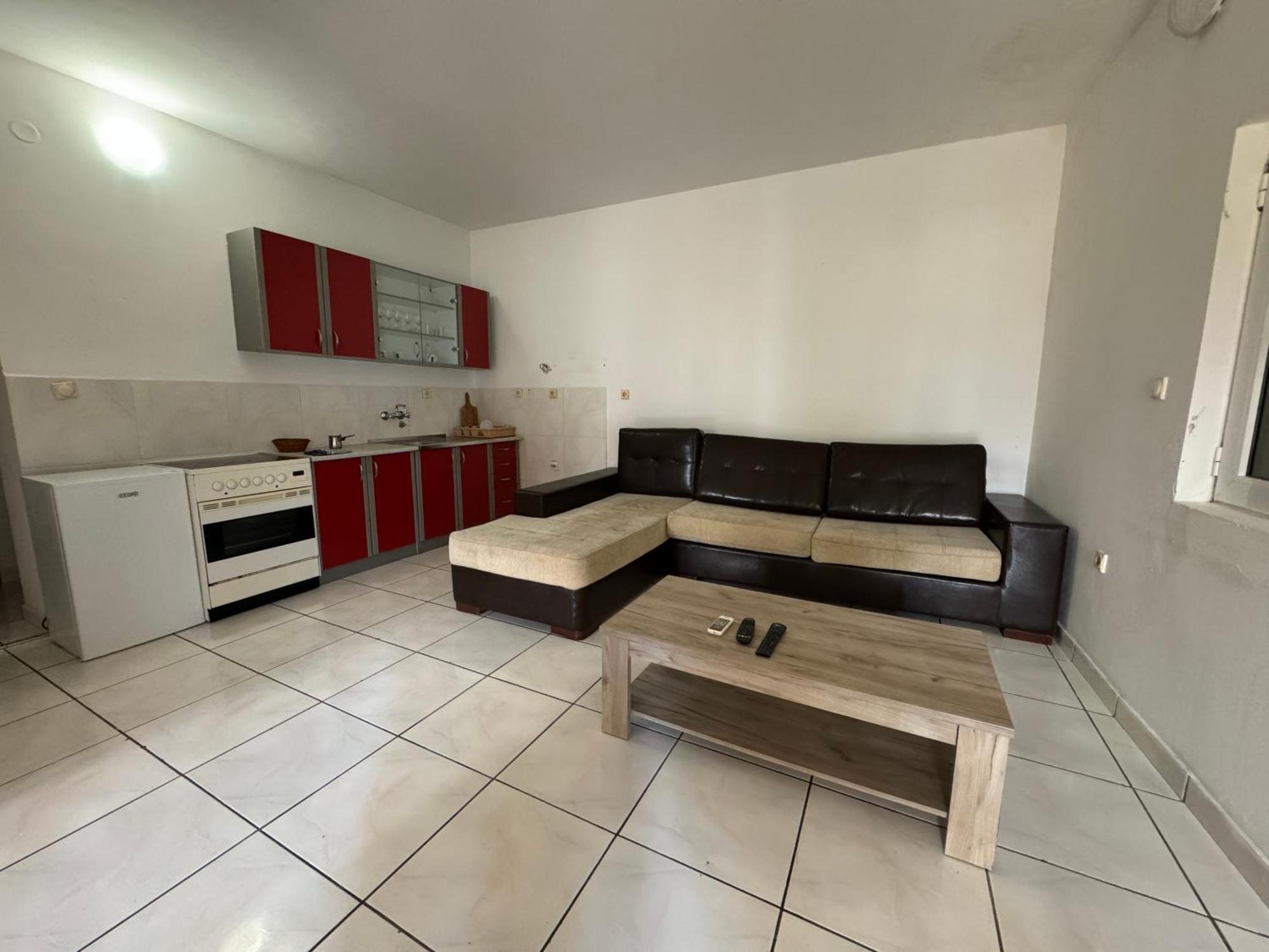 Mandarina Garden Апартаменти